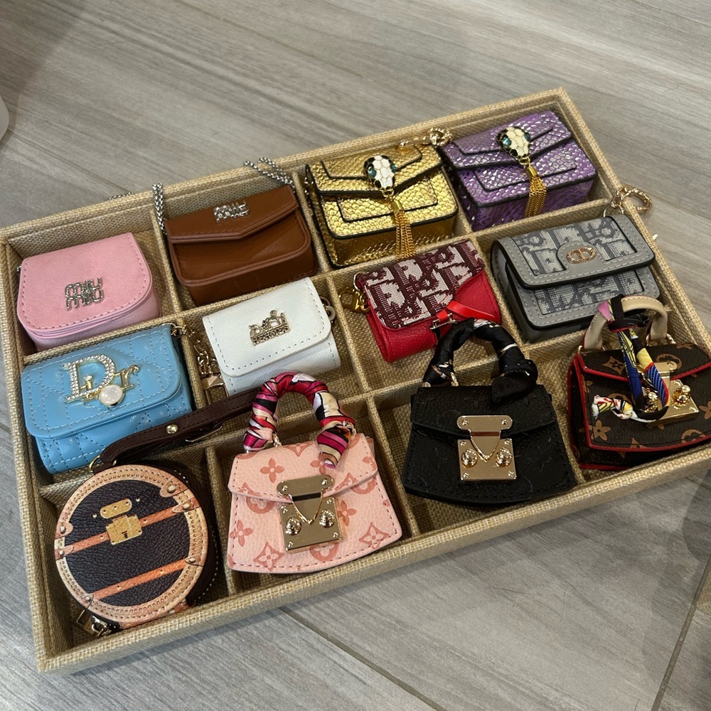 Pink card holder coin purse